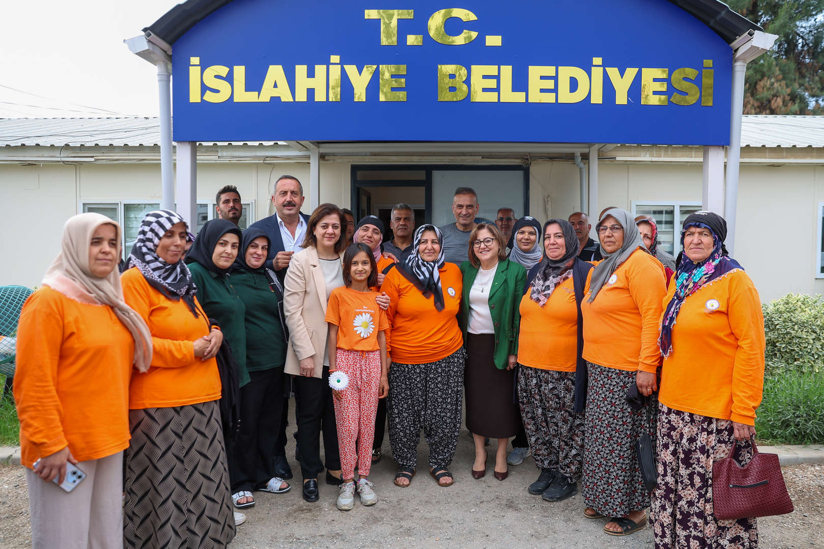 1 mayıs emek ve dayanışma günü’nde islahiye ve nurdağı belediyelerini ziyaret ettik