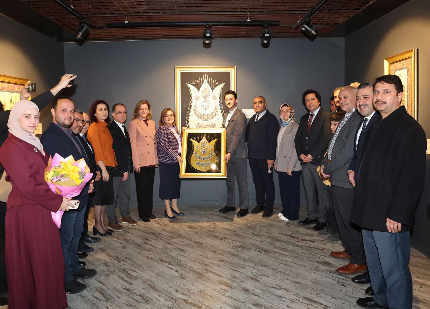 aile temalı ayet ve hadisler sanatla buluştu