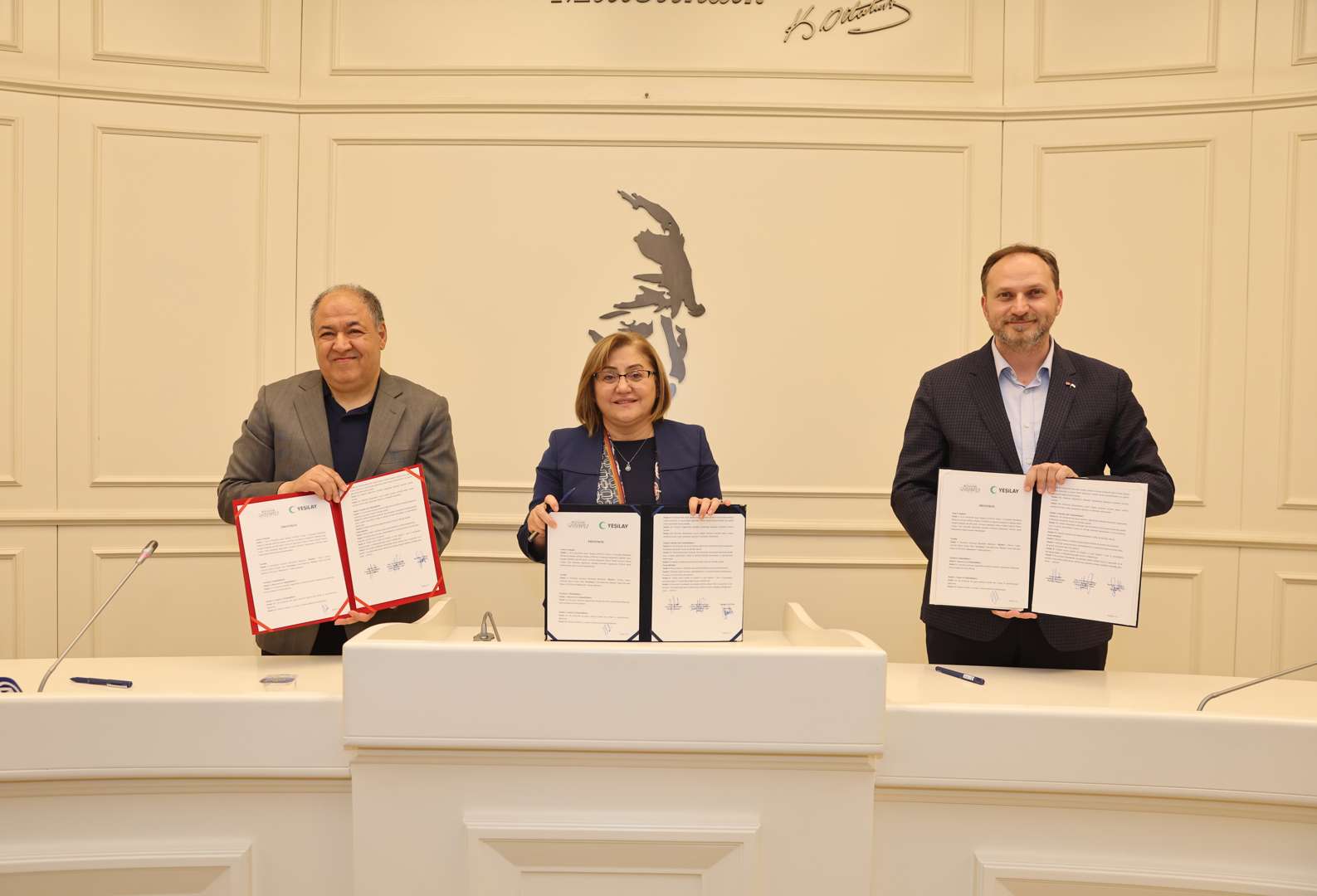 bağımlılıklara karşı gaziantep büyükşehir ve yeşilay iş birliği