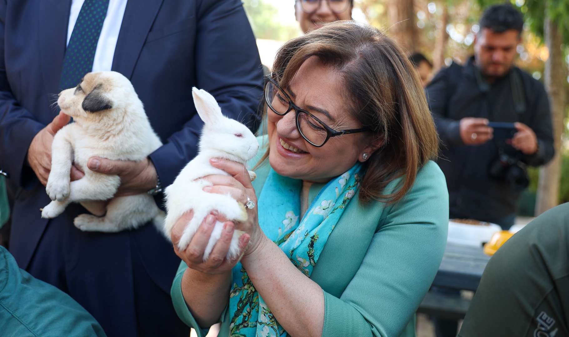 barınaktaki hayvanların her biri bizim canımız