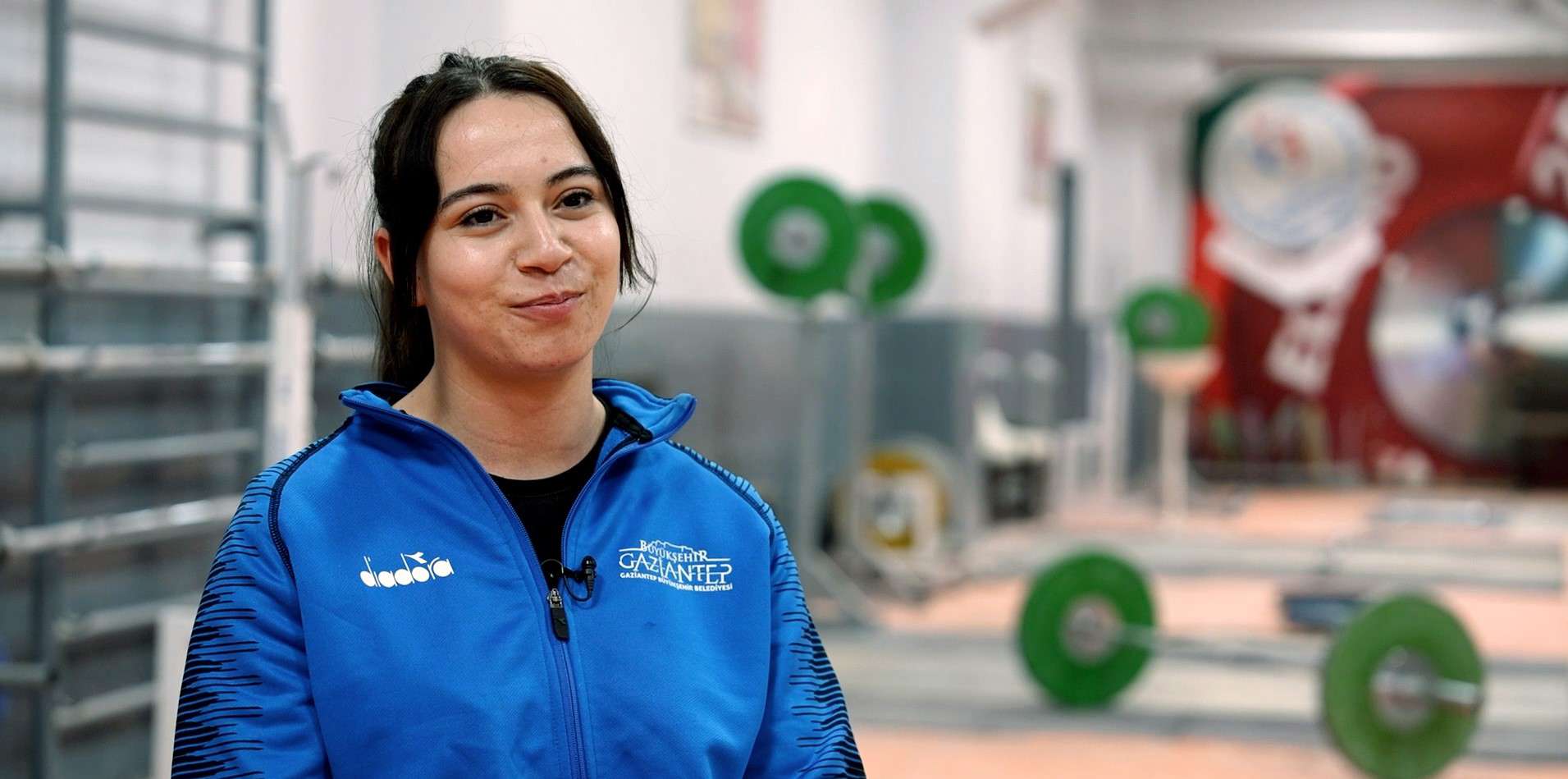 deprem, büşra kayadibi’ni yıldıramadı azmetti, halter'de türkiye 3.'sü oldu, sıra şampiyonlukta!