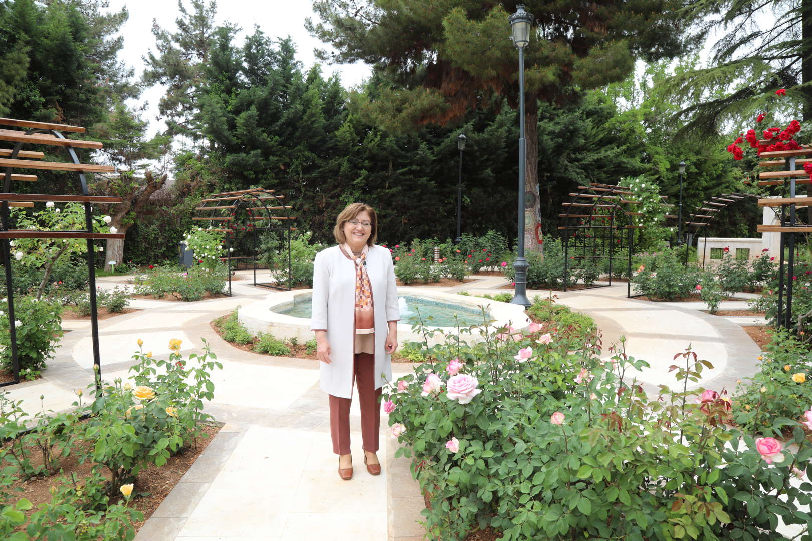 dünyanın güzelleşmesi kadınların mutluluğuna ve huzuruna bağlıdır