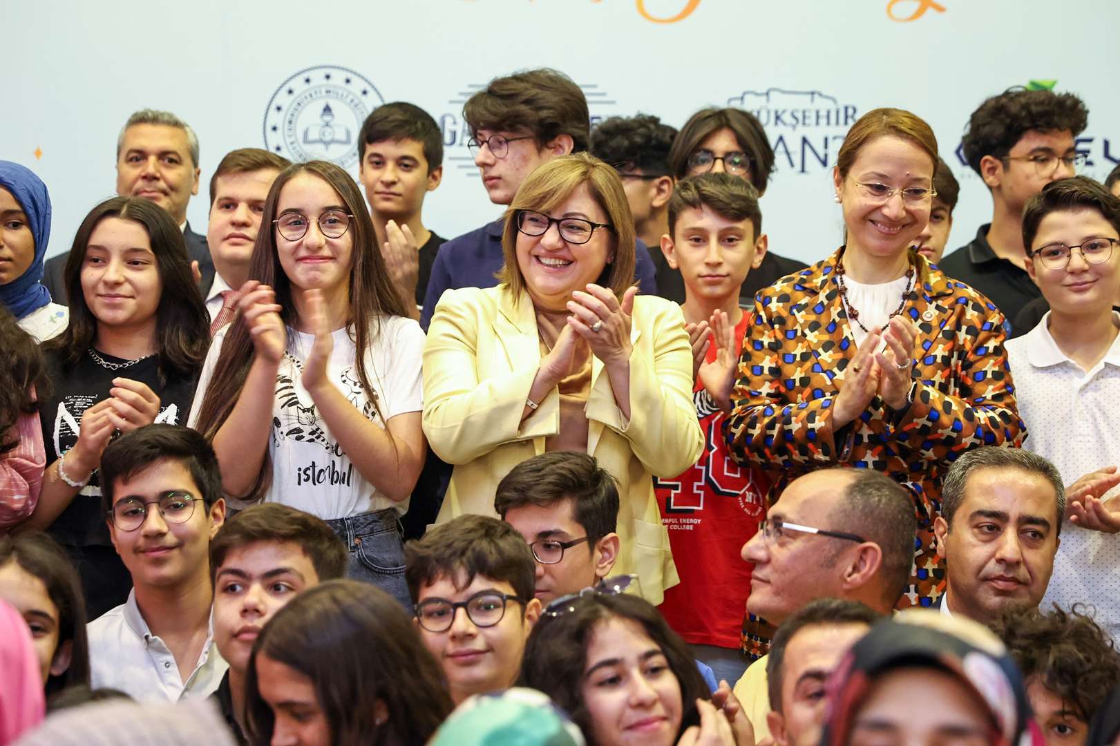 eğitim şehri gaziantep, lgs’deki başarısıyla tüm büyükşehirler arasında 6. oldu