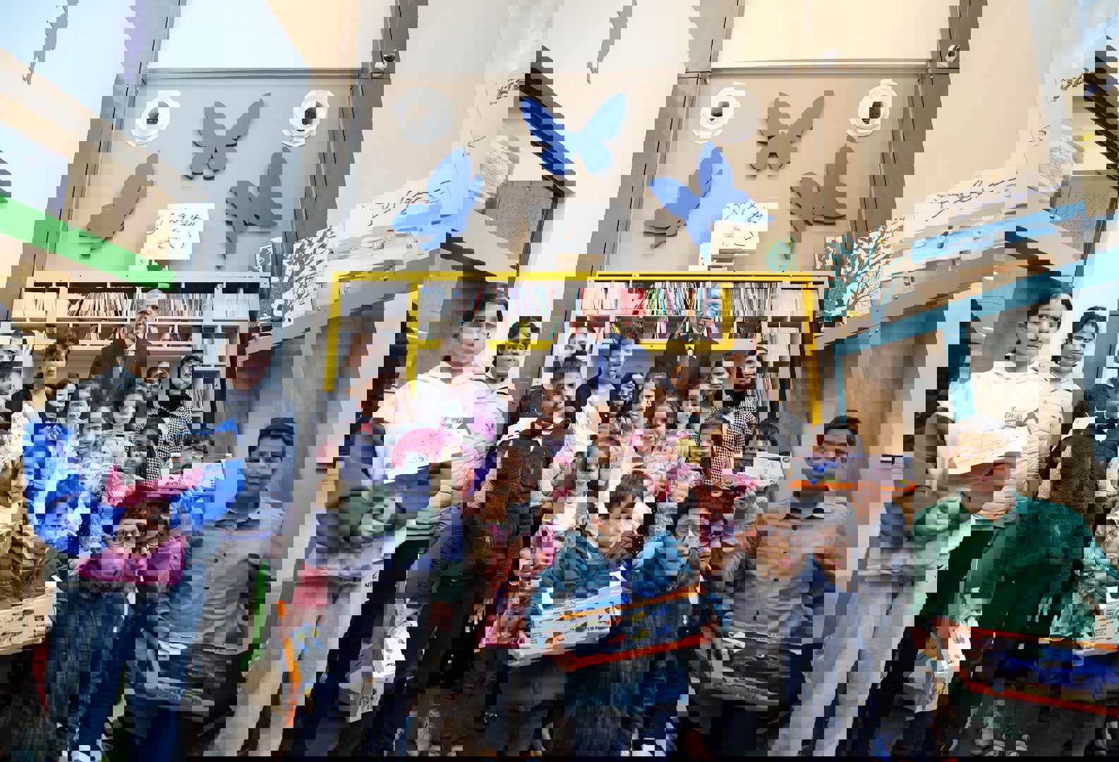 cumhurbaşkanımız sayın recep tayyip erdoğan gaziantep şehir hastanesi içerisinde kurduğumuz gaziantep büyükşehir çocuk kütüphanesi'ni ziyaret etti