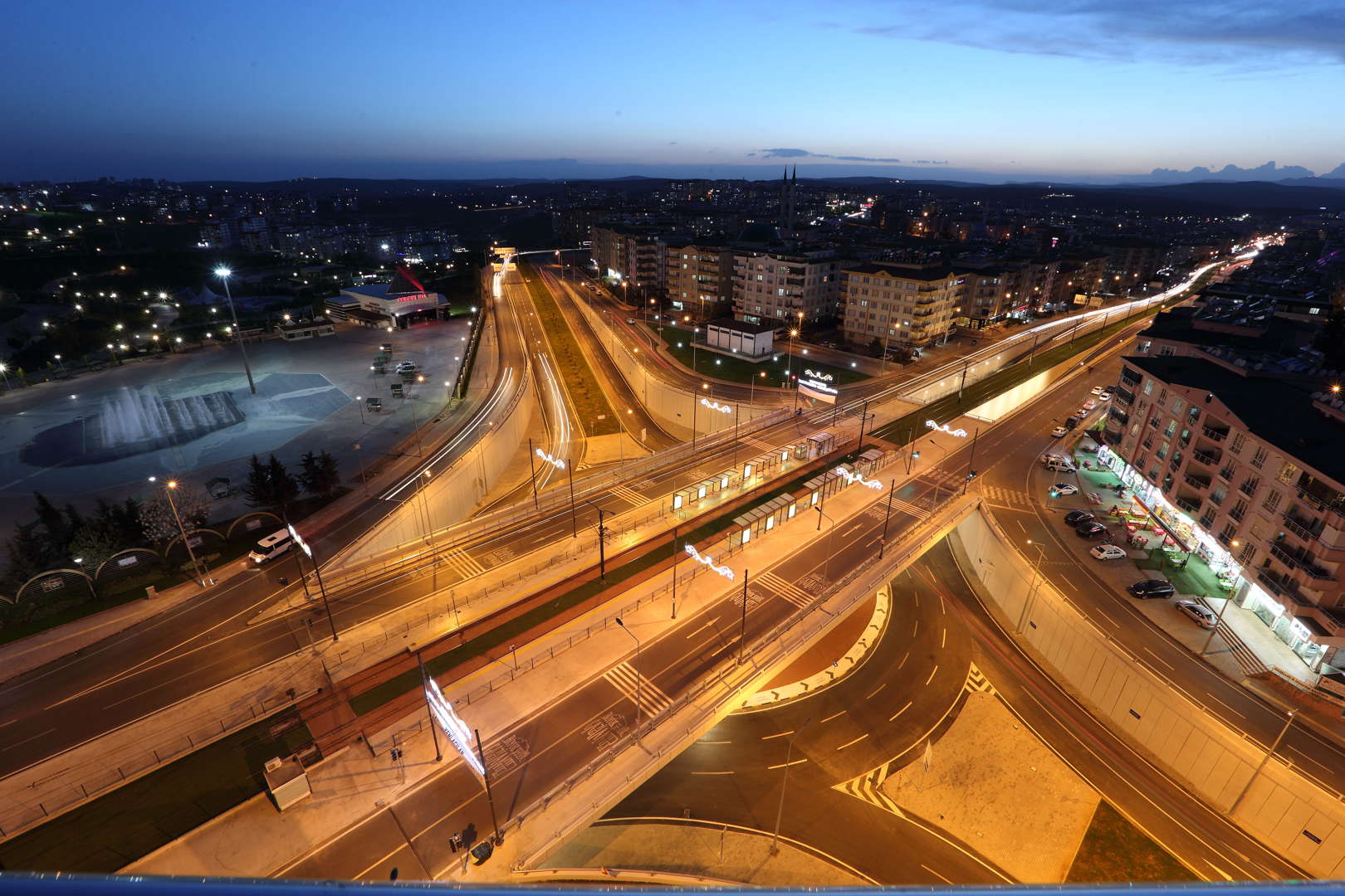 hizmete sunduğumuz 15 adet köprülü kavşak trafik akışını rahatlattı