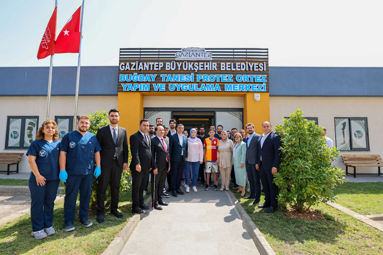 mehmet efe’nin hayali gbb protez merkeziyle gerçek oldu