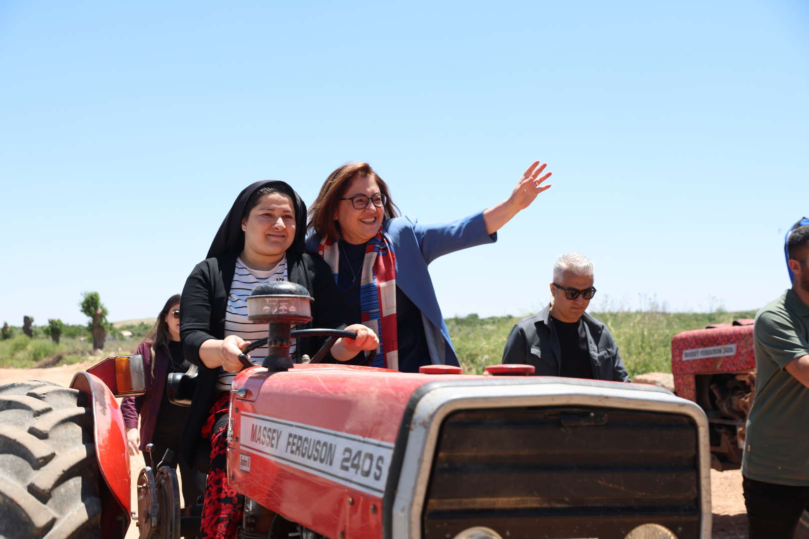 oğuzeli altınyurt mahallemizde kıymetli çiftçilerimiz ve hemşehrilerimizle bir araya geldik