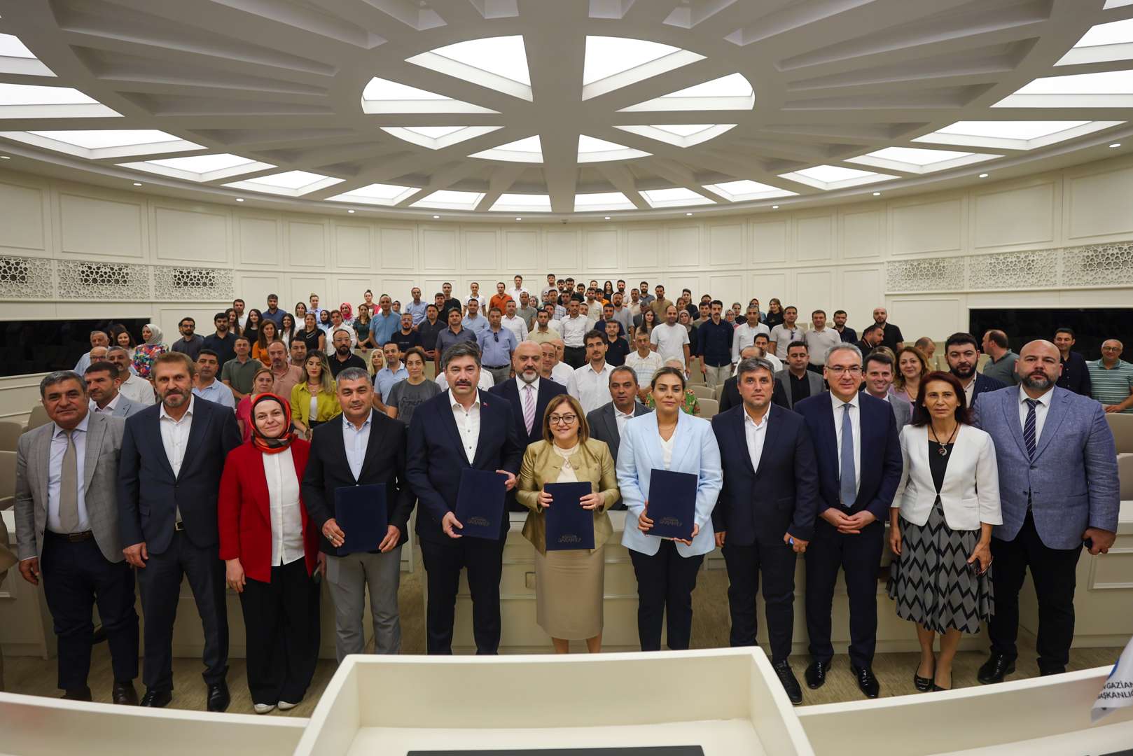 personelimize güçlü destek, şehrimize güvenli yuvalar!