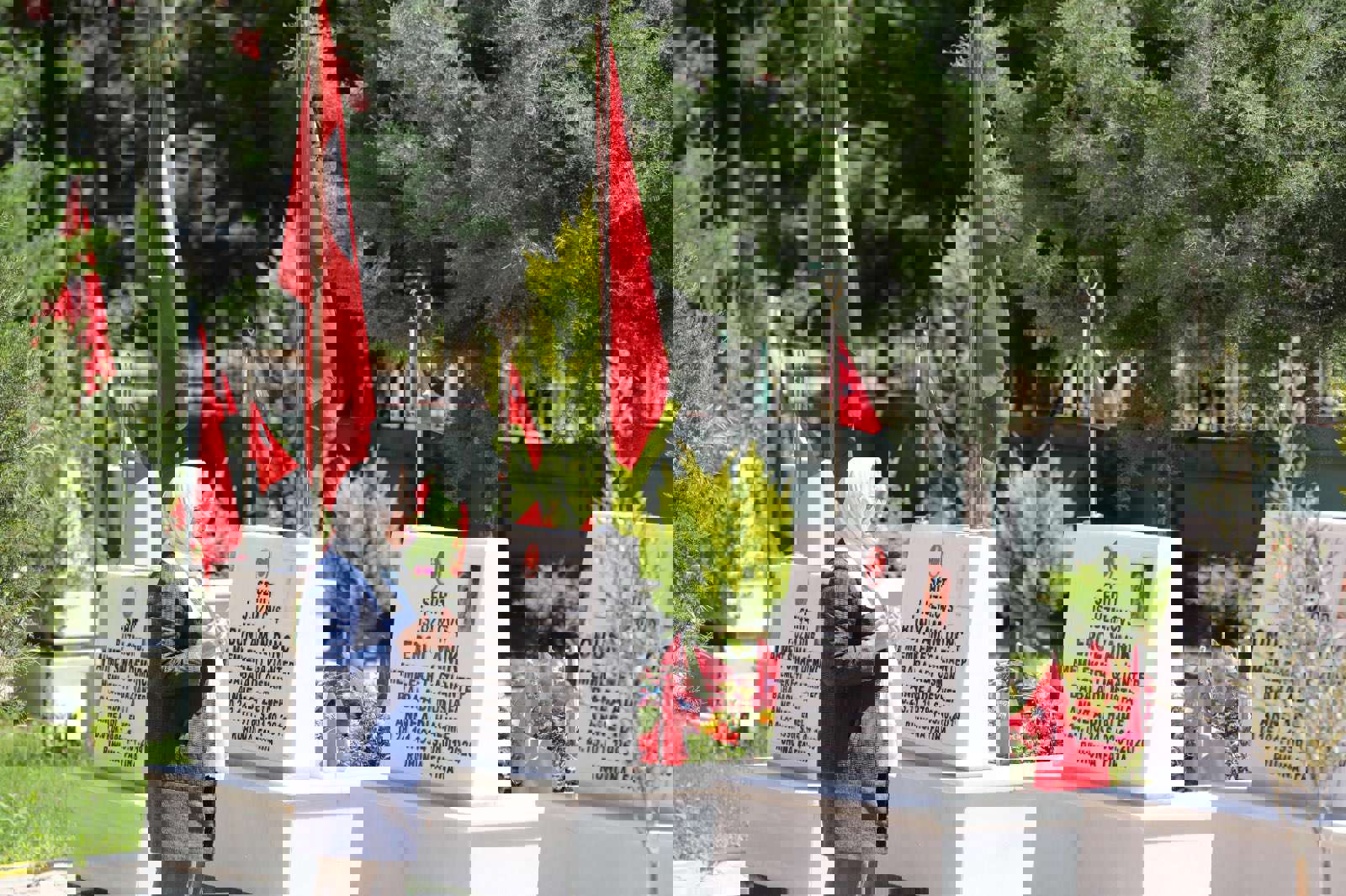 ramazan bayramı’nın ilk sabahı mezarlıklarımızı ziyaret ettik