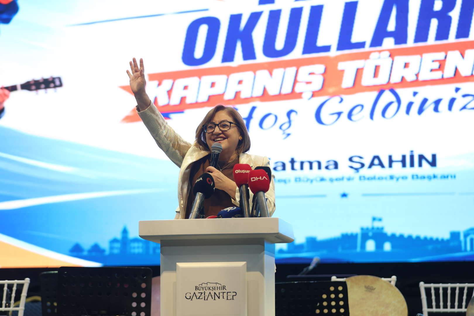 yaz okullarımızı 93 bin çocuğumuzla büyük bir coşkuyla tamamladık