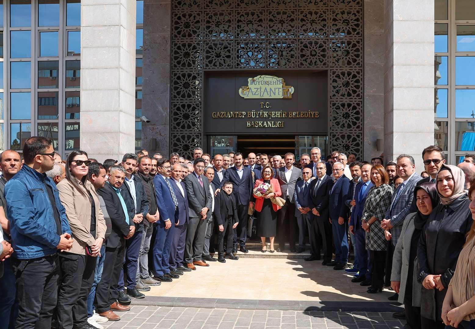 yeni döneminin ilk gününde çalışma arkadaşlarımızla bir araya geldik