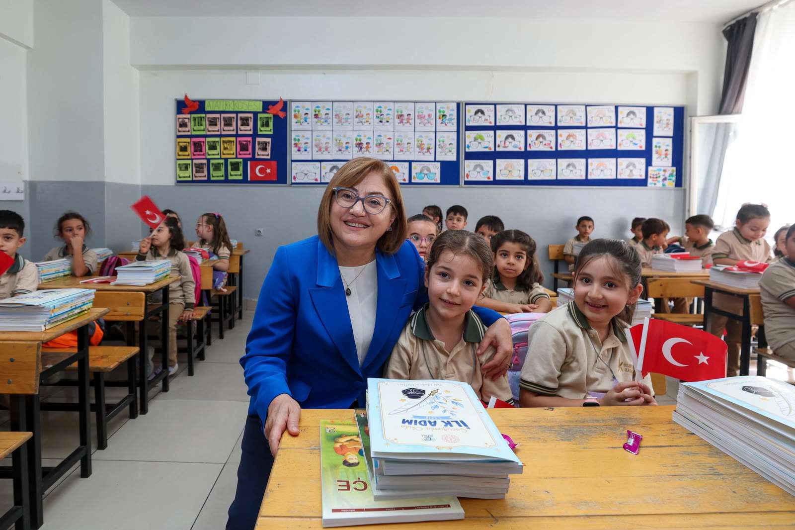 yeni eğitim- öğretim yılının ilk zilini çaldık...