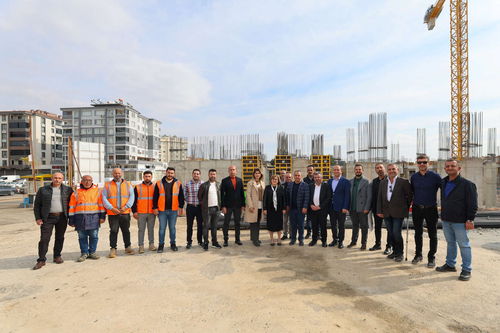 yeni spor tesisi kamil ocak spor salonu'nun inşa çalışmalarını inceledik