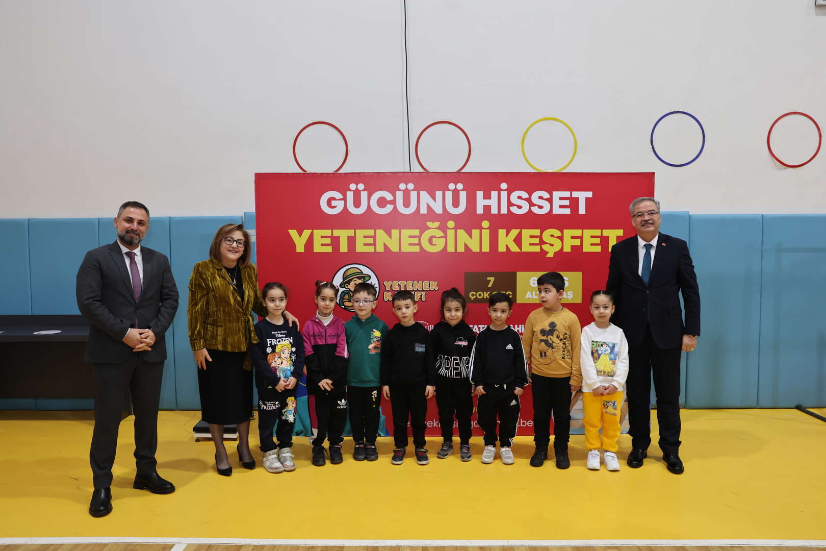 yetenek kaşifi projesi tüm hızıyla devam ediyor